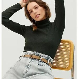 Maeve Anthropologie Ribbed Turtleneck Sweater Olive Green Button Sleeve Fitted M